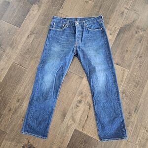 NWOT..Mens 501 Jean Dark Wash 34w x 30 long